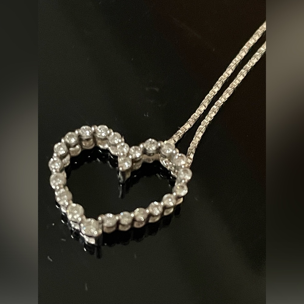 Kay Jewelers Diamond Heart Necklace